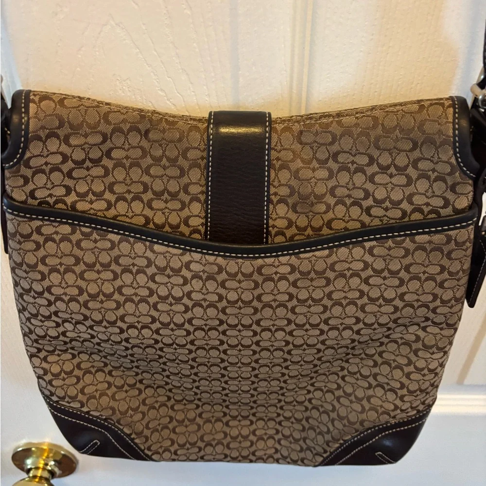 Coach VINTAGE F3K-6376 SoHo Mini Signature C Flap Crossbody Tan/Brown Bag EUC - Picture 9 of 16